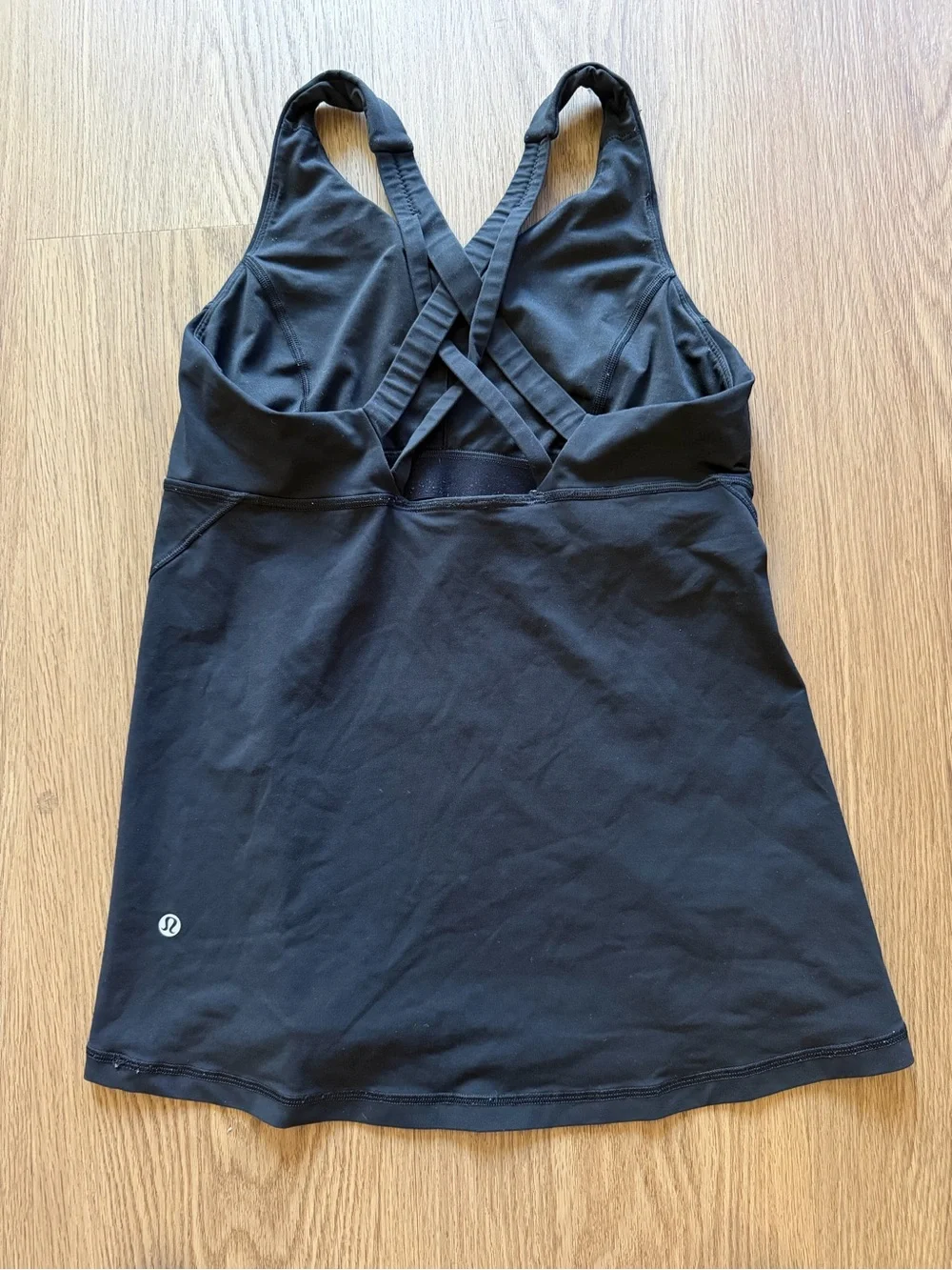 Lululemon Black Cross Back Built-In Bra Athletic Tank